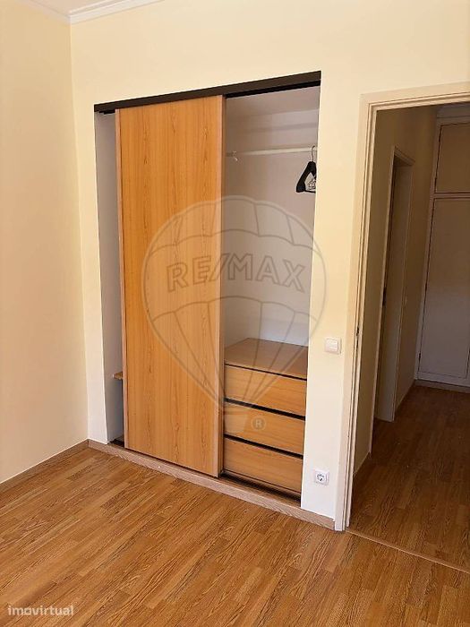 Apartamento T2 para arrendamento