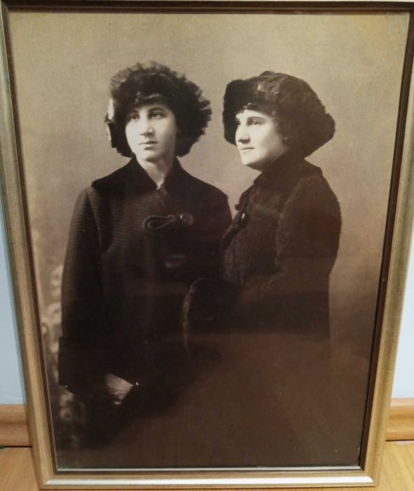 Zdjęcie w ramce w stylu secesyjnym