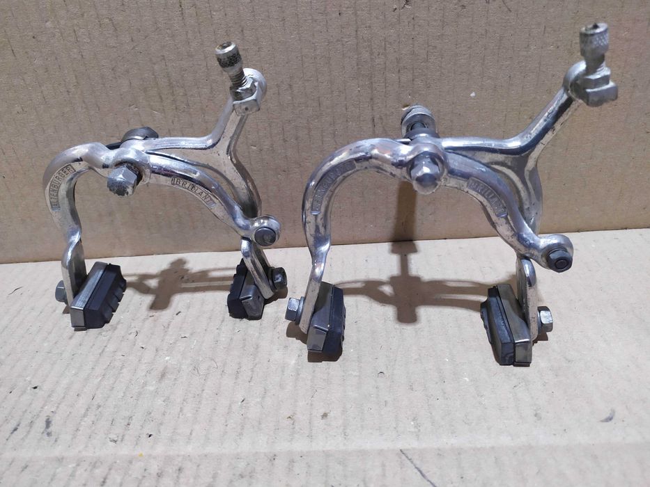 Тормоза  с длинными лапками на Туристы