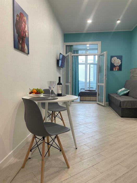 Новая квартира посуточно балкон! 1 этаж ФР. Бульвар, 3 та 17 лікарня