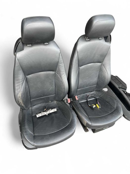 FOTELE BMW Z4 E85 E86 czarna skóra czarne grzane elektryczne skorzane