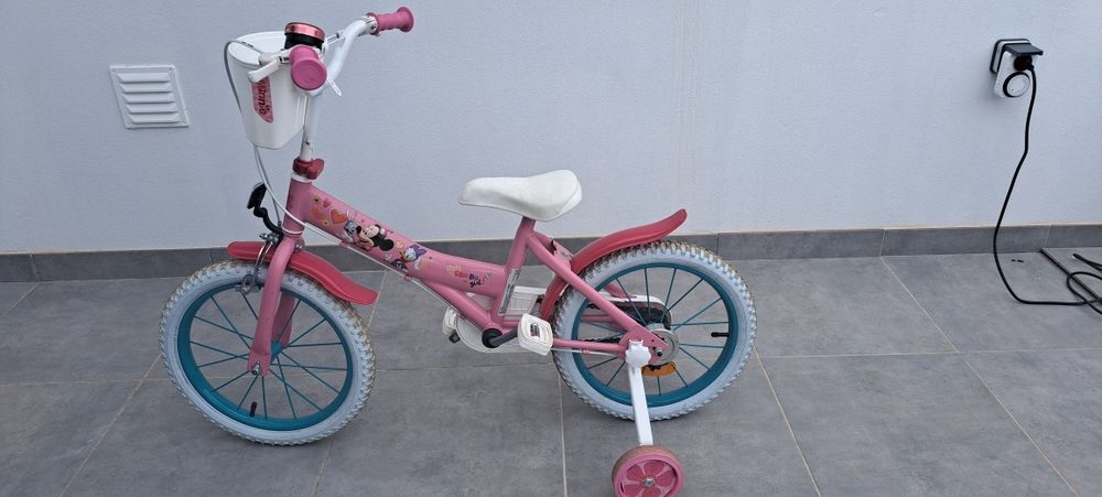 Bicicleta menina