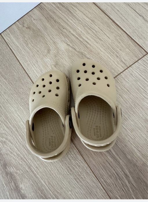 Kapcie Crocs dla dzieci
