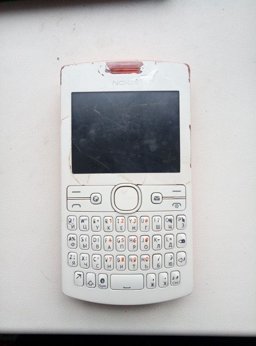 Телефон Nokia 205