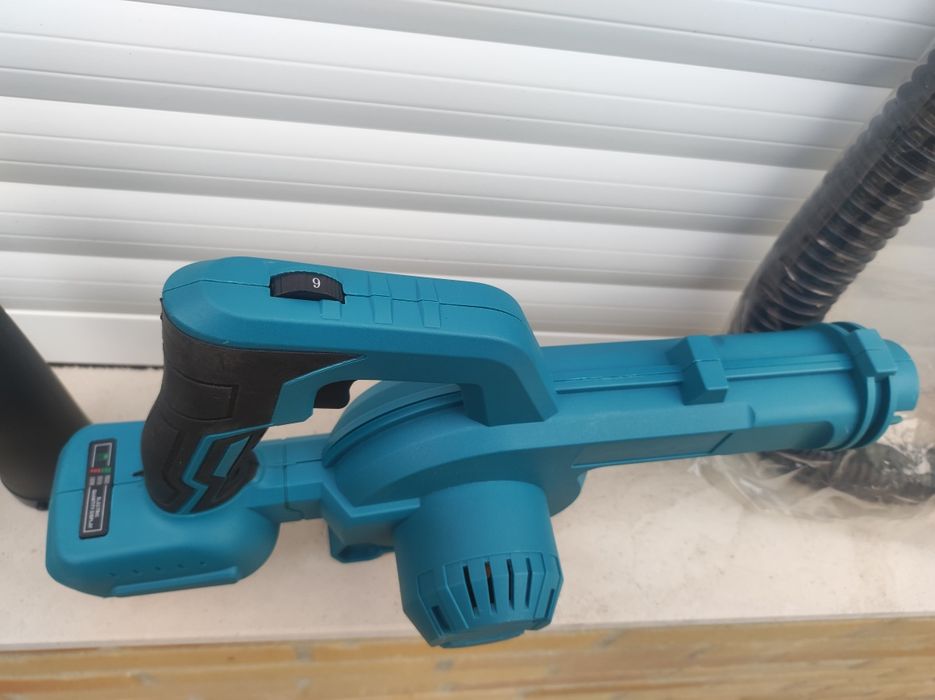 Soprador aspirador com duas baterias novo