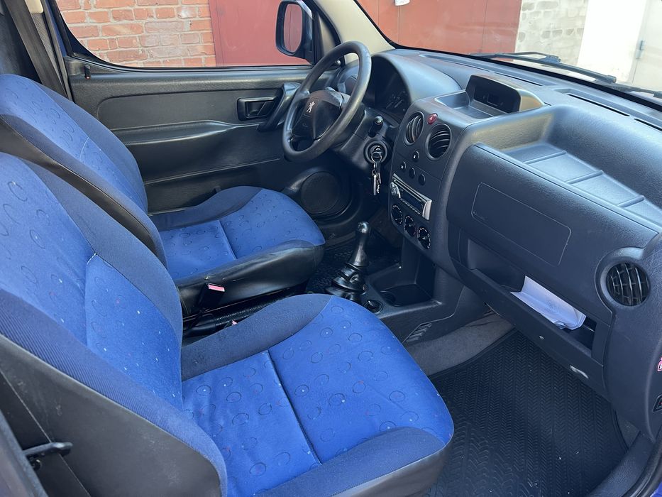 Продам Peugeot Partner