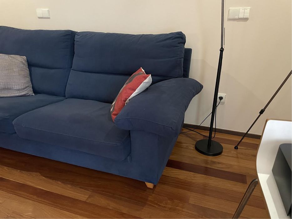 Sofa 3 lugares em alcantera