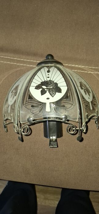 Kinkiet ścienny wewnętrzny.