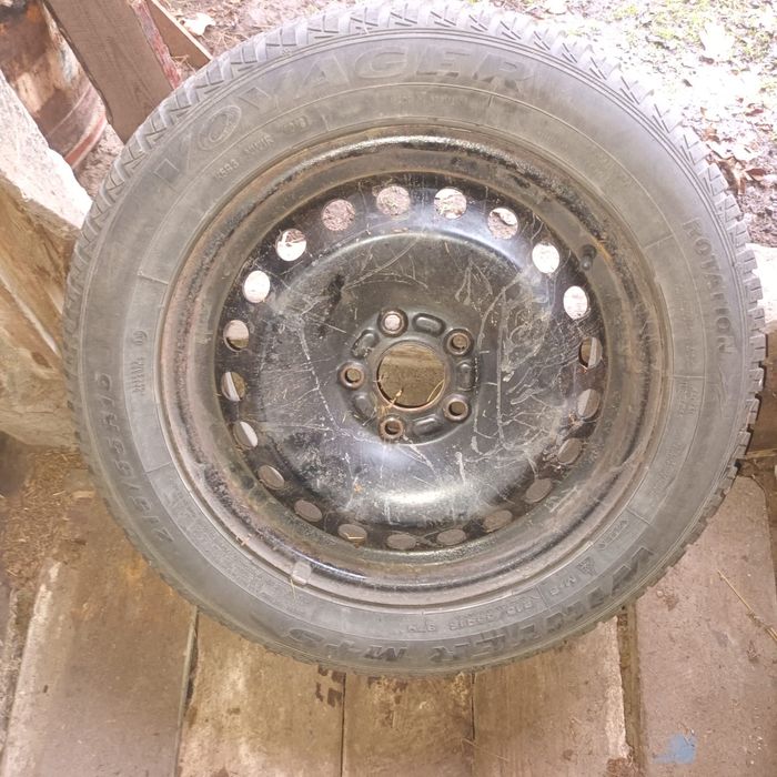 Opony zimowe 215/55/16 5x108