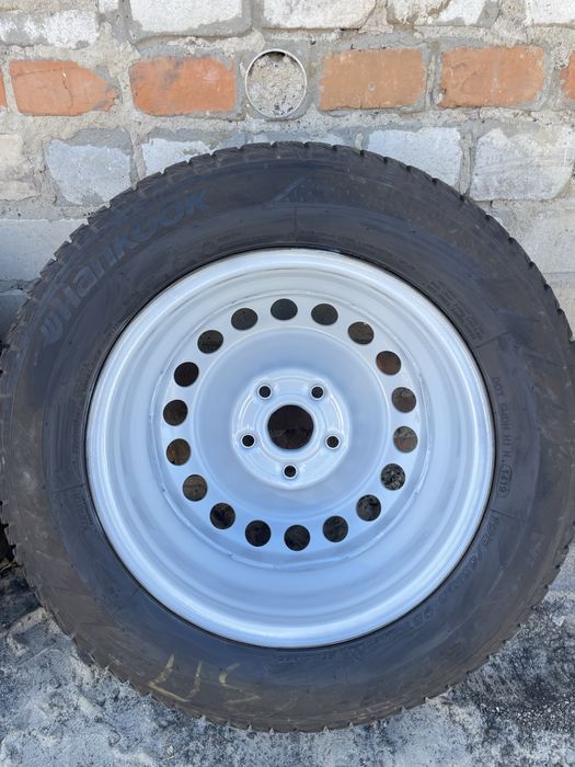 Зимня резина Hankook 195/65/R15 з дисками 5/112