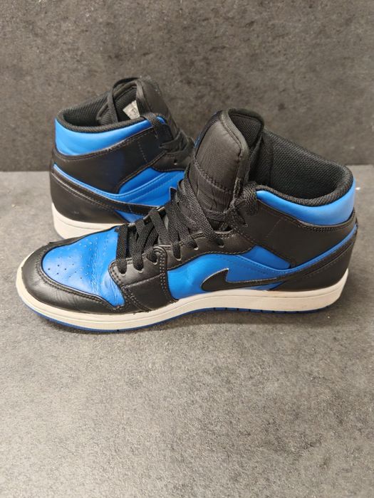 Nike Jordan 1 mid r. 42.5