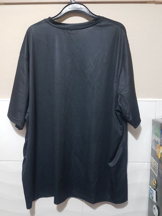 Bardzo duża bluzka na bardzo tęgą kobietę 6XL,nowa, czarna.