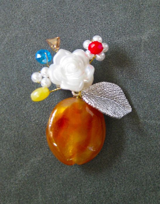 Alfinete / Broche / Pregadeira Flor NOVO