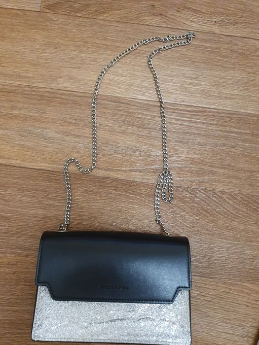 Клатч на ланцюжку