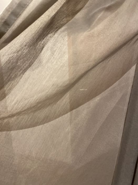 Par cortinas com fita