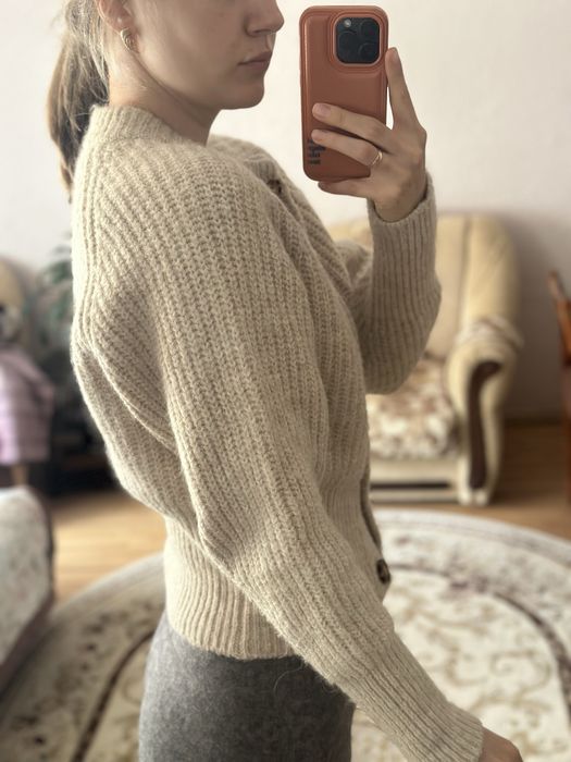 Вовняний светр ZARA