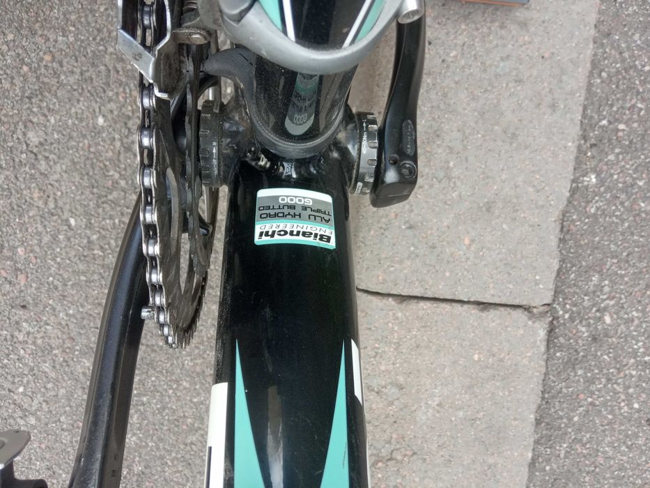 Продам алю карбоновий шосейник Bianchi Impulso 55 см