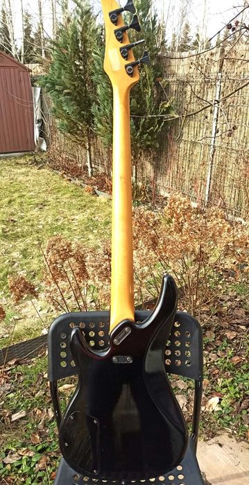 Yamaha RBX Super Medium Serie - gitara basowa