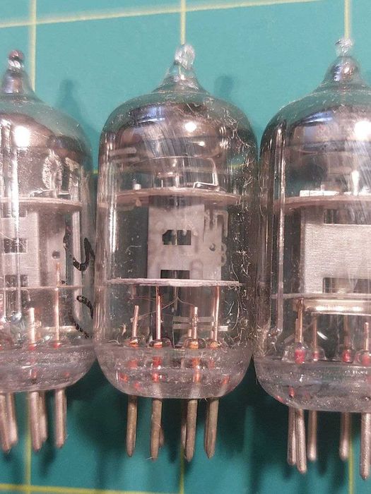 Набор радиоламп для аппаратуры