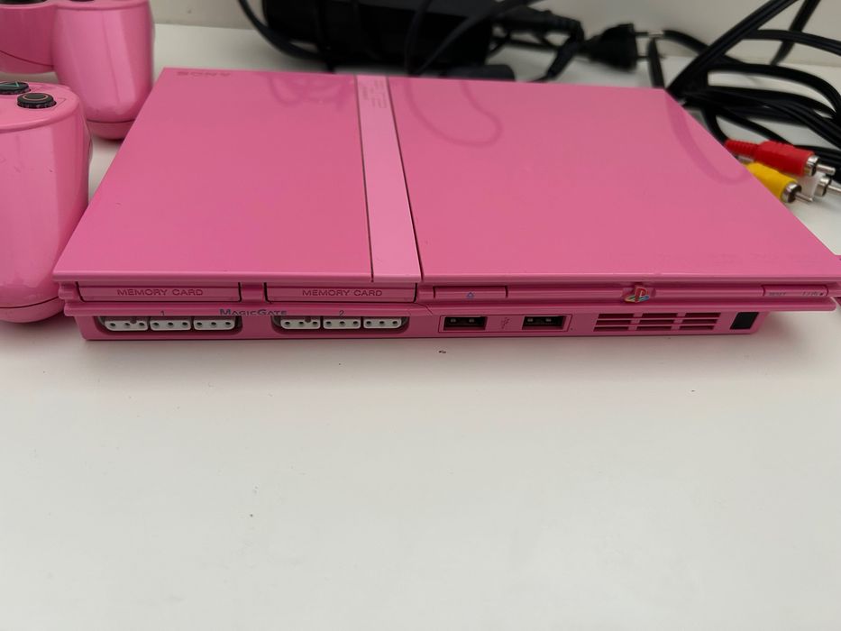 PlayStation 2 pink różowa