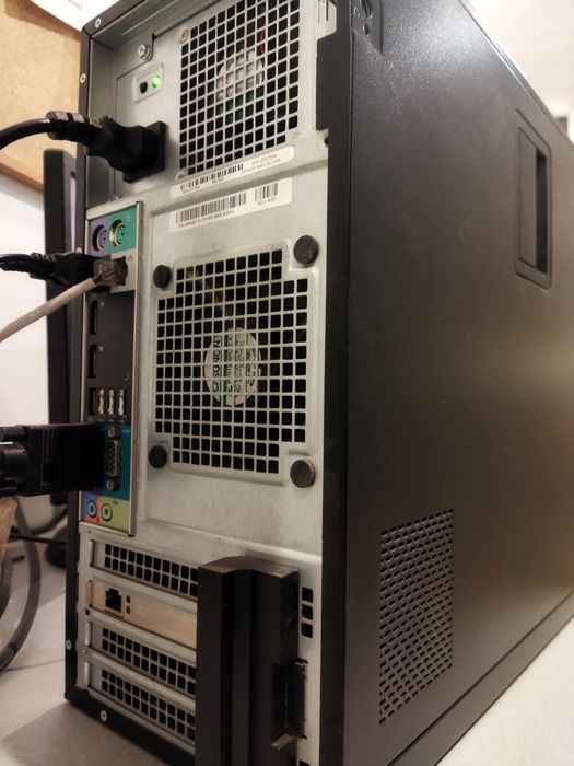 Zestawy komputerowe desktop DELL windows 11, monitor LG, myszka, klawi