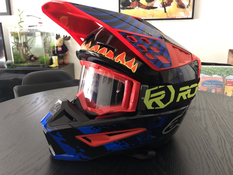 Capacete motocross Alpinestars