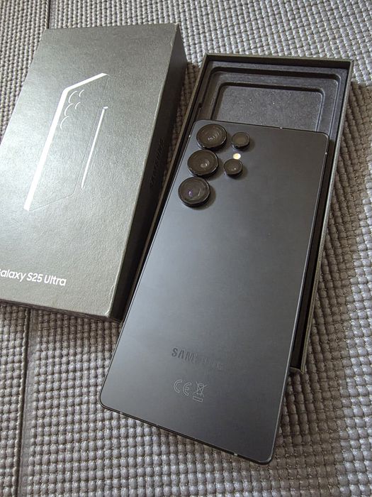 Samsung  Galaxy s25 Ultra