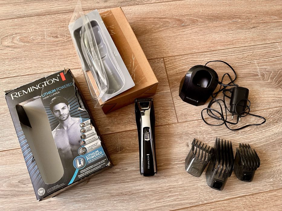 Remington машинка для стрижки, повний комплект
