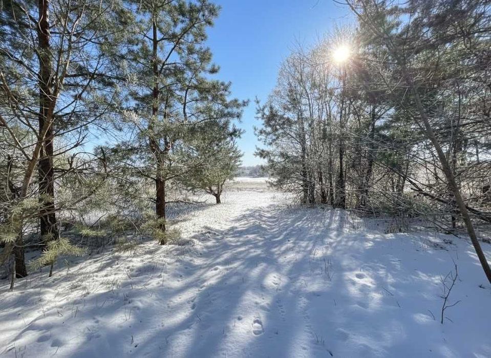 Продаж ділянки 39 соток біля озера