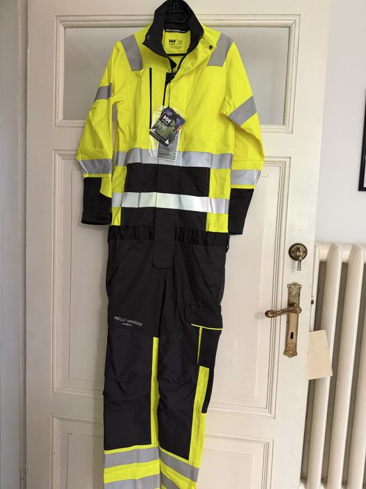 Nowy kombinezon roboczy Helly Hansen Alna 2.0 – Hi Vis