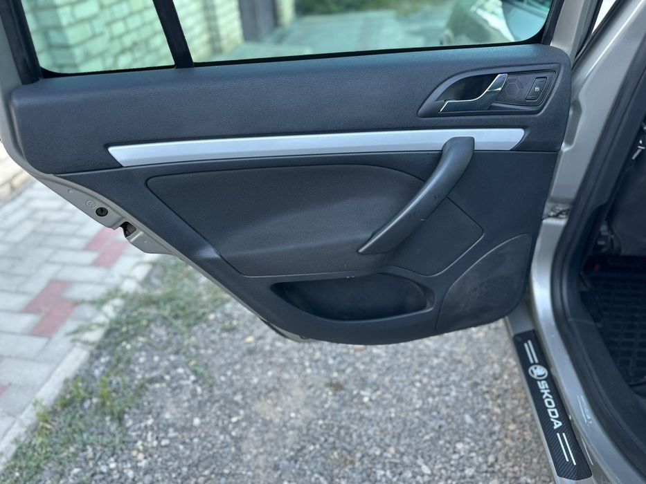 Skoda Octavia 2009 рік, 1.9 TDI