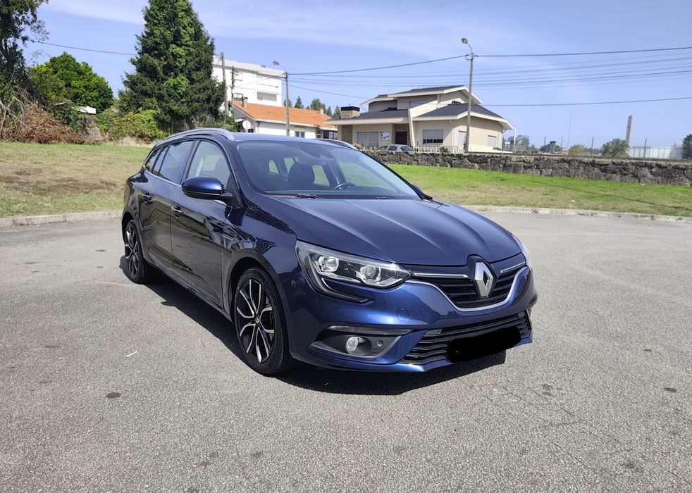 Renault Megane sport tourer 1.5 dci EDC foto 2