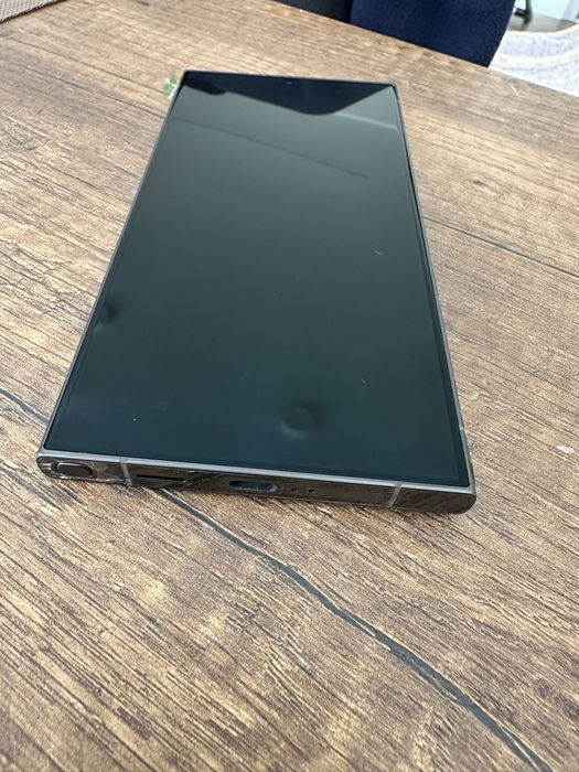 Samsung s24 ultra 256gb  STAN IDEALNY