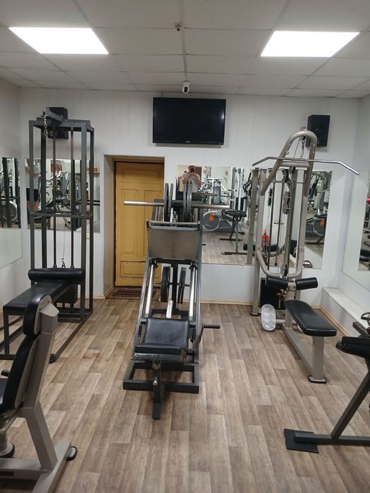 Продам діючий спортзал