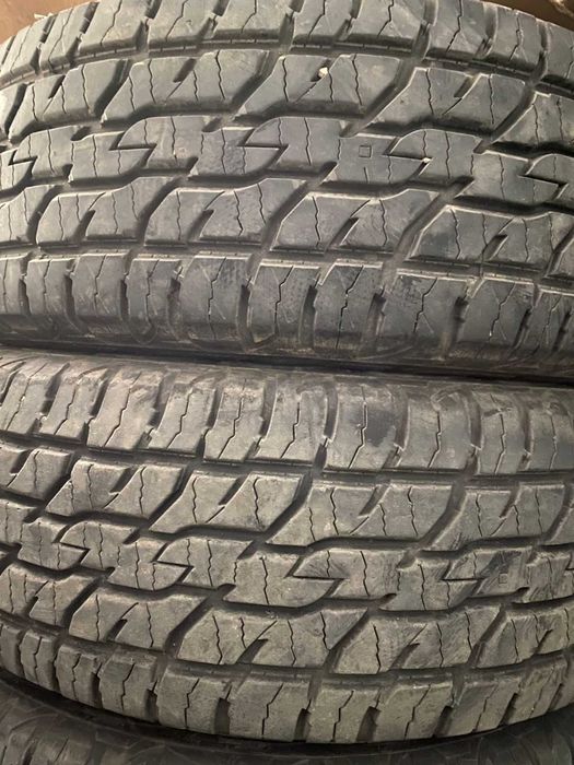 Комплект всесезонних шин Cooper Discoverer ATT 225/60 R17 103H (б/у)