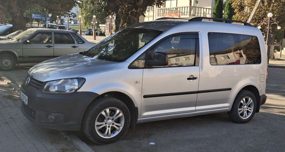 Продам волцваген каді