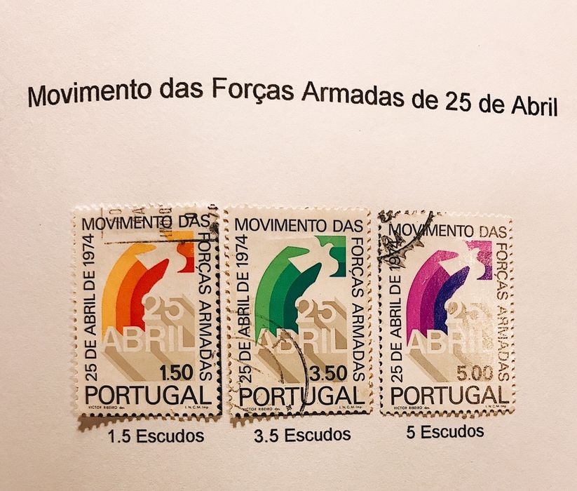 300 Selos de Portugal de 1970 a 1979