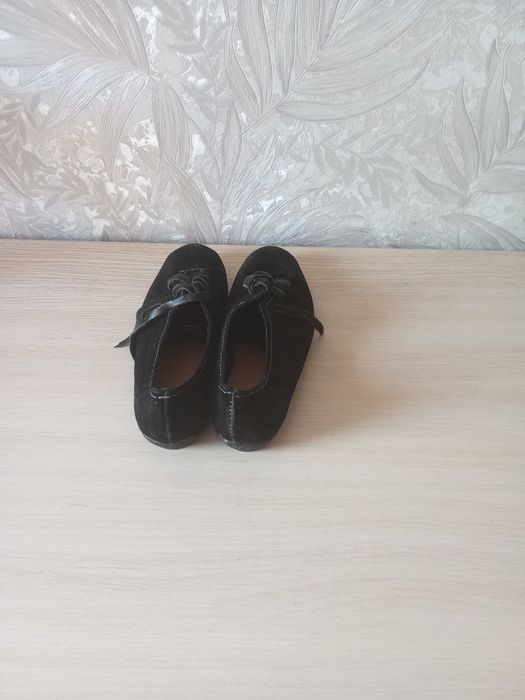 Продам туфлі розмір 41 -42  натур. Замш . Ціна 500 грн