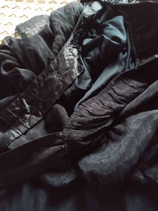 Czarna sukienka z podszewką