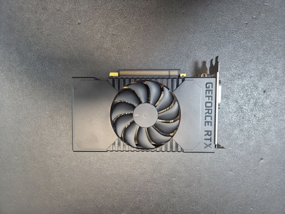 Placa Gráfica Nvidia GeForce RTX 2060 6GB – como nova / testada