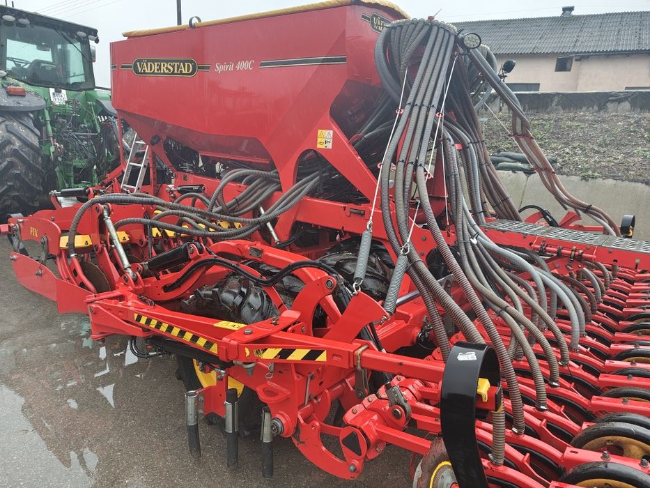 Vaderstad Spirit 400C z podsiewem nawozu 4m rzepak zboża soja trawy