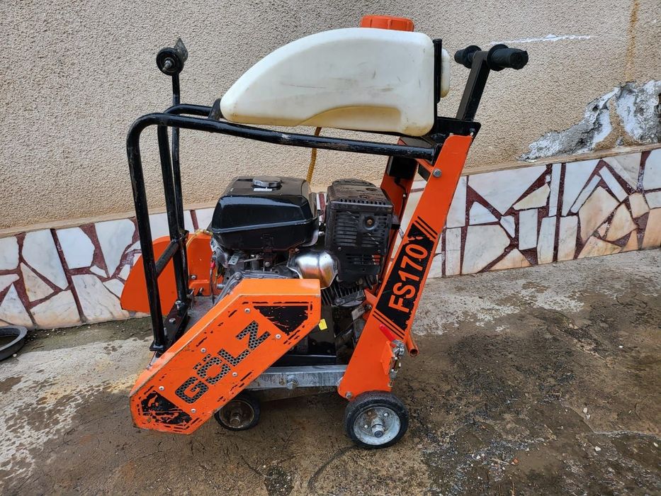 Gölz FS 170 - pilarka podłogowa z silnikiem Hondy