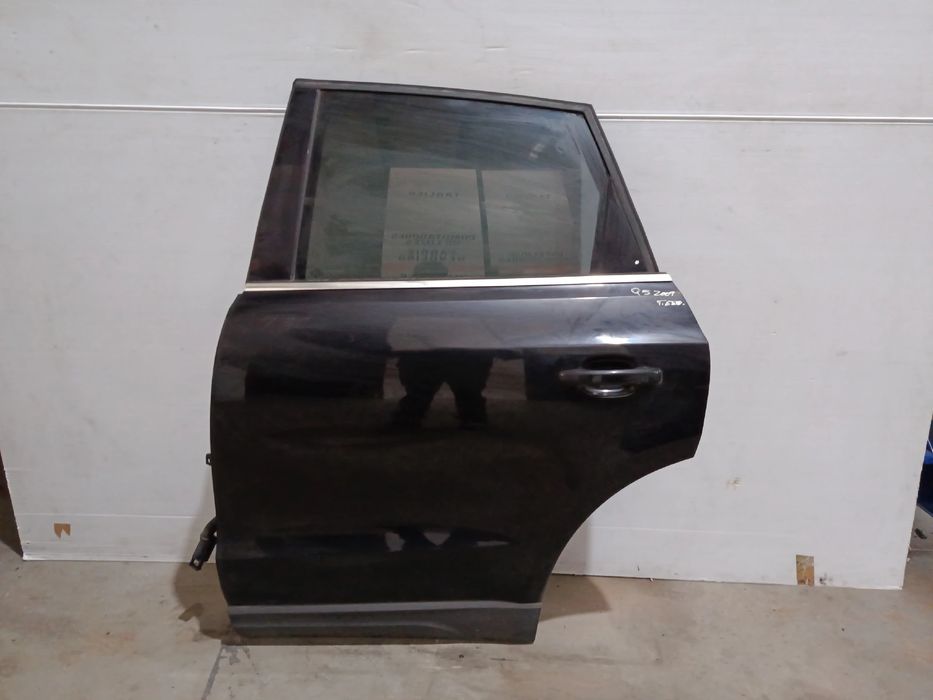 Porta trás esquerda AUDI Q5 (8R)
