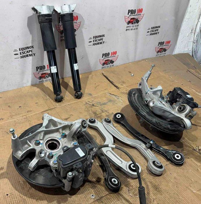 Ходова задня ступиця цапфа стійка Каділак Кадиллак Cadillac Lyriq 23 -