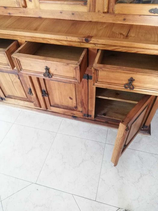 Cristaleira Madeira Maciça Santa Fé