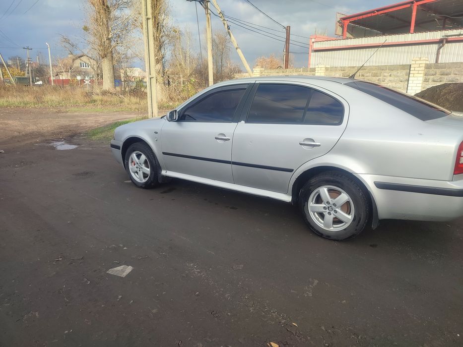 Продам Шкода Октавия тур