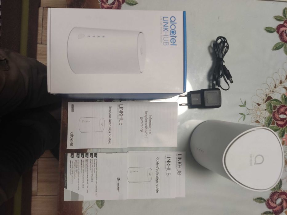 router Alcatel LinkHub LTE cat 7 HomeStation