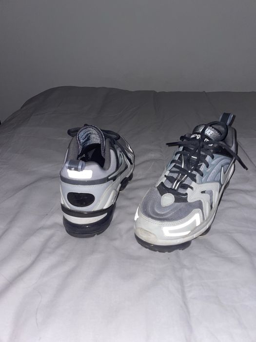 NIKE Vapormax Evo Wolf