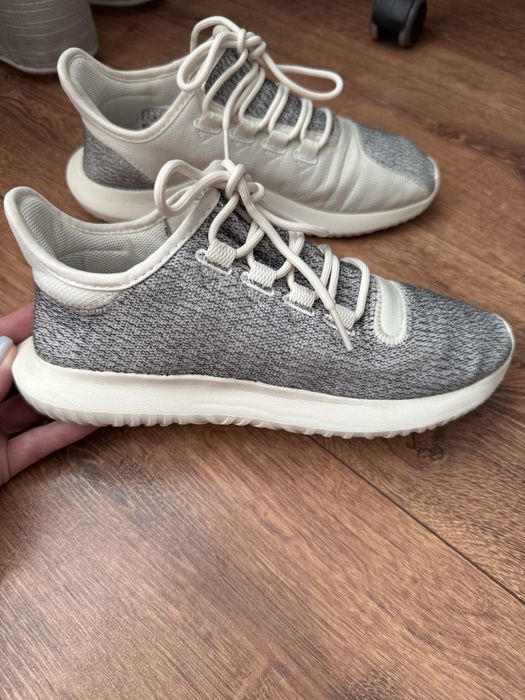 Кросівки жіночі Adidas Tubular Shadow 40р.