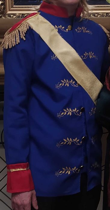 Sprzedam strój księcia z bajki dla dorosłych